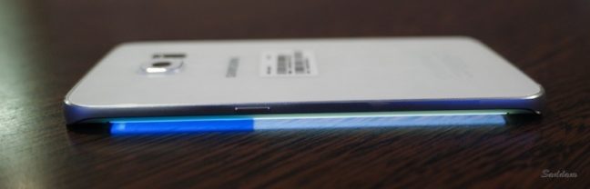 Galaxy S6 Edge White upside down